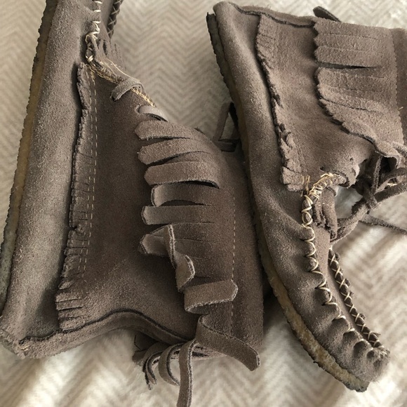 Taupe/ grey suede high top moccasin shoes/slippers, 6 - Picture 5 of 6